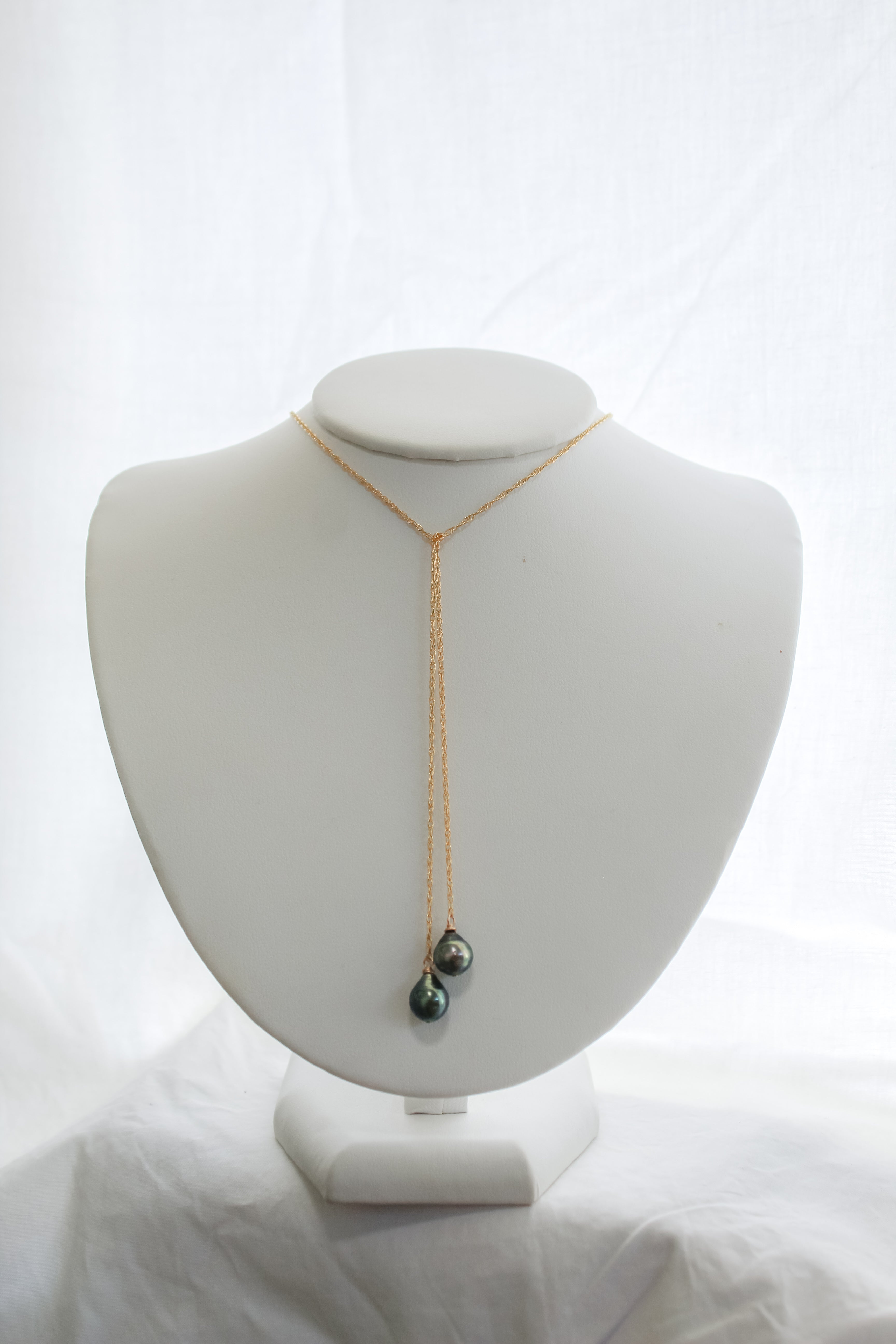 Tahitian Tie Lariat
