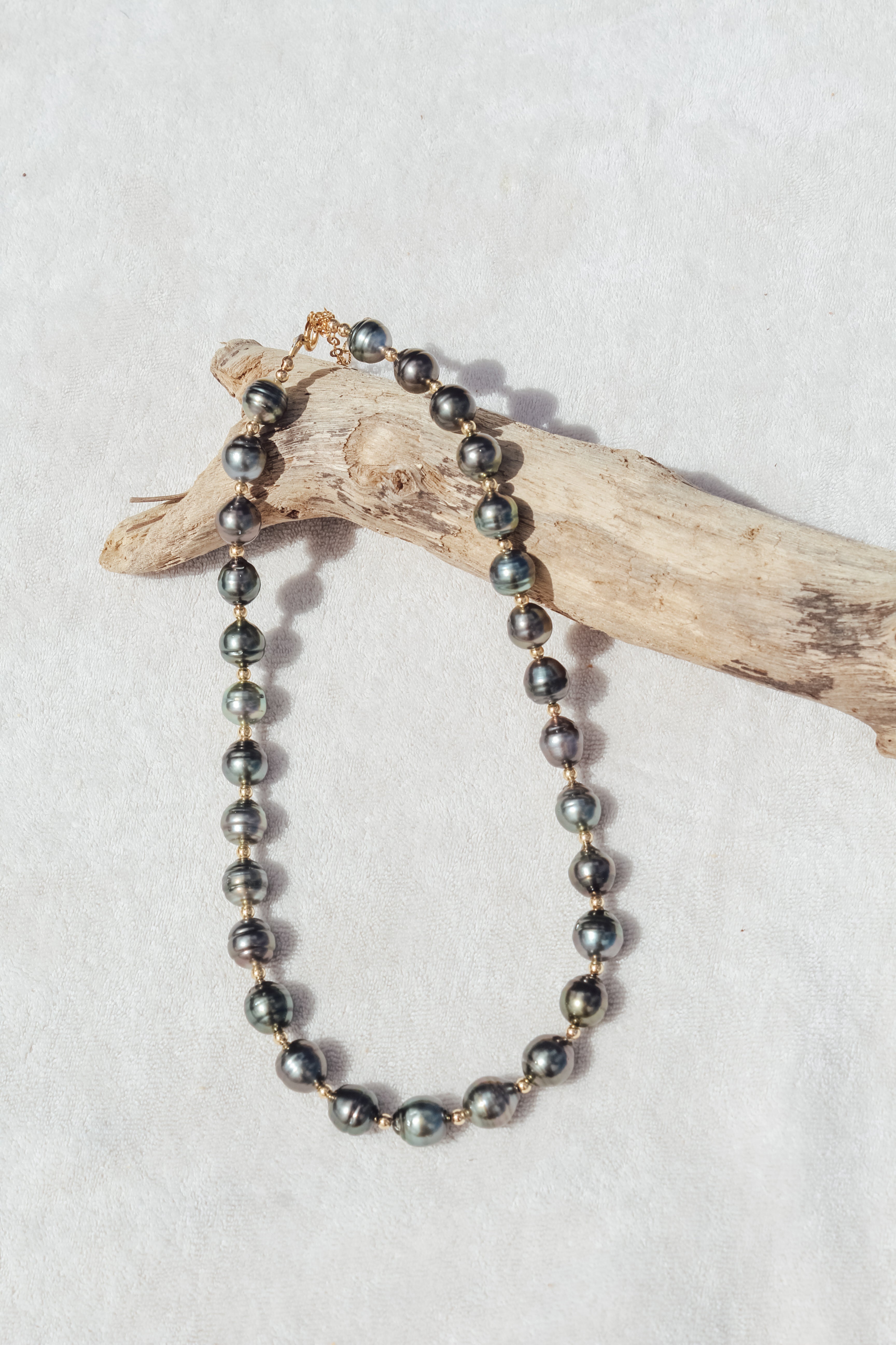 Gold Beaded Tahitian Strand