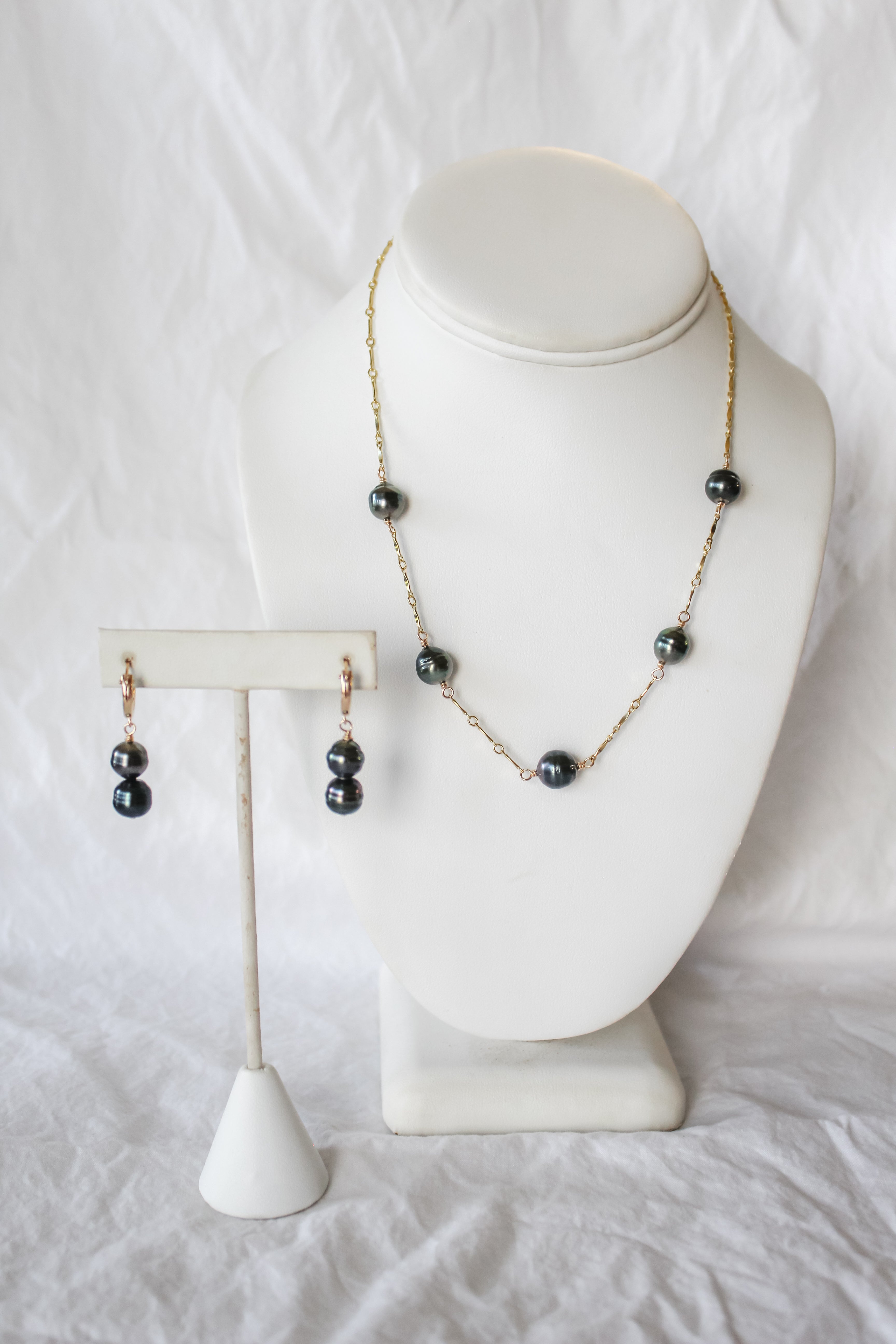 ʻElima Choker Set