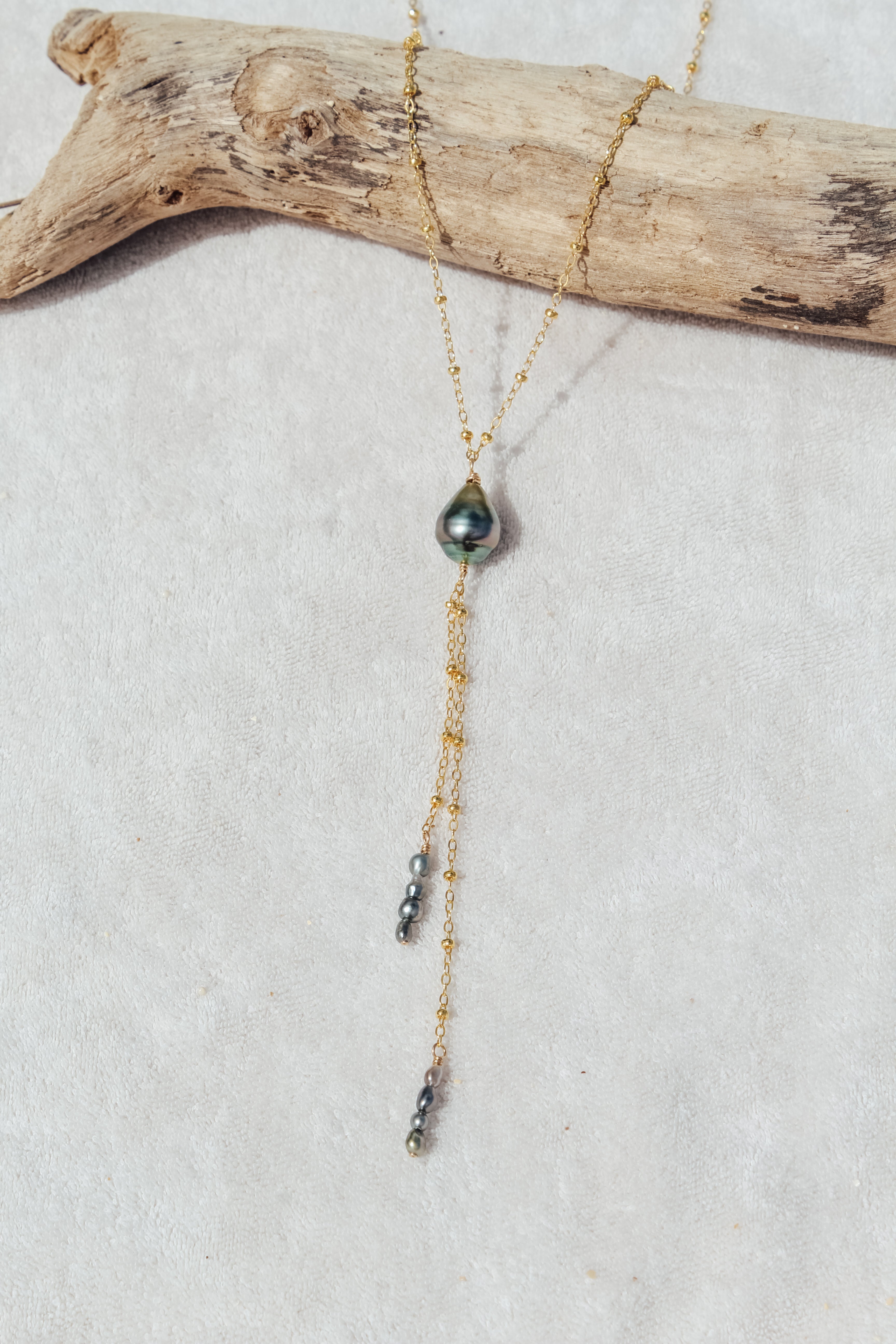 Keshi + Tahitian Lariat