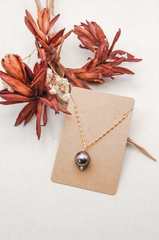 Large Single Tahitian Necklace