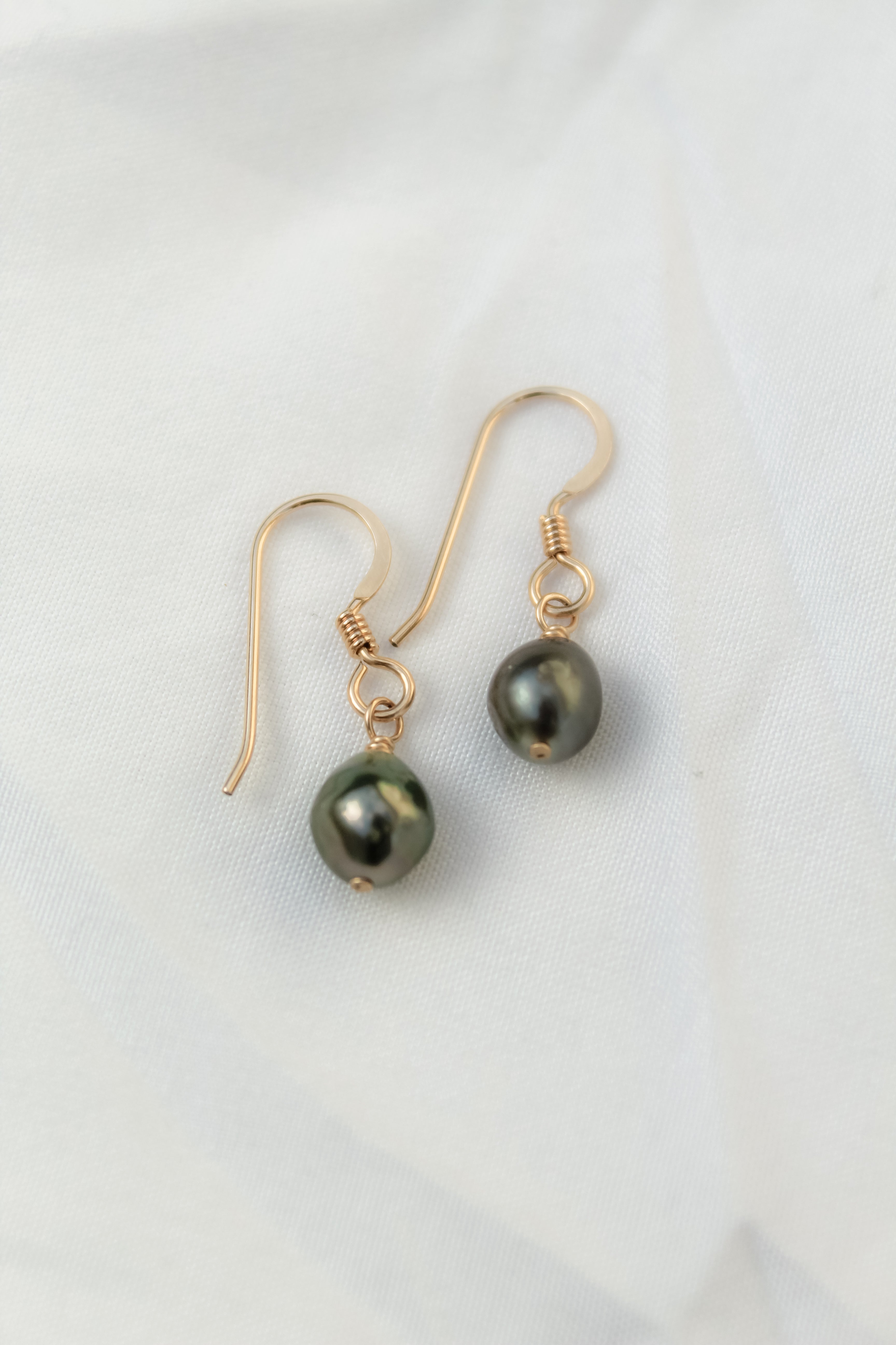 Single Tahitian Keshi Drops