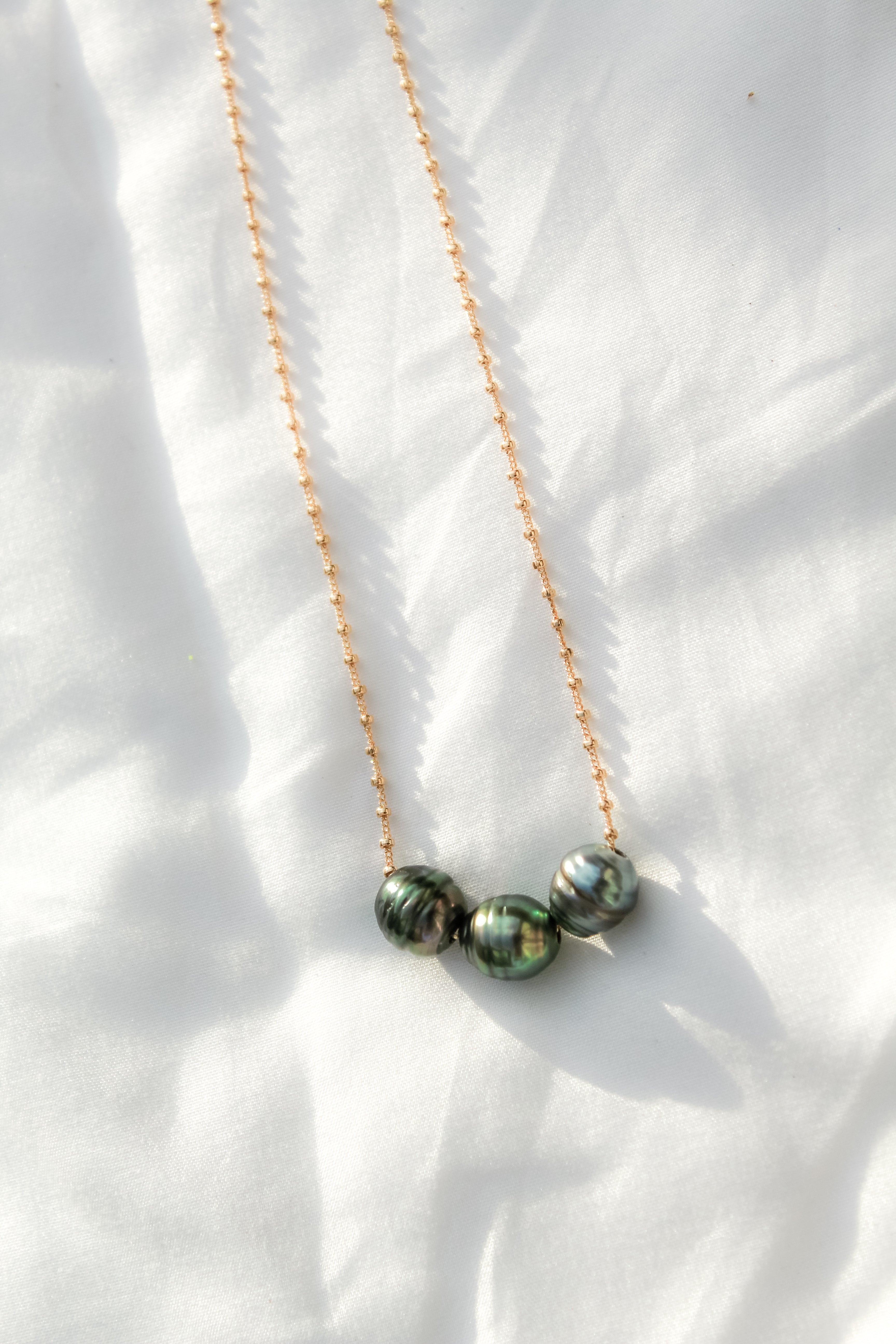 ʻEkolu Tahitian Floater